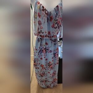 Vera Wang Princess Blue and Pink Flowered Dress